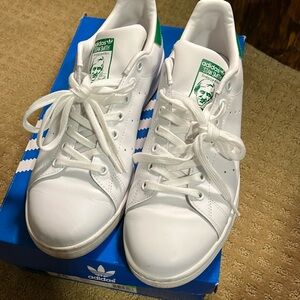 Men’s Adidas Sneakers Stan Smith size 9.5